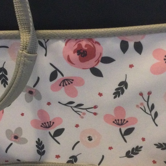 Laura Ashley diaper bag nwot - Picture 6 of 8